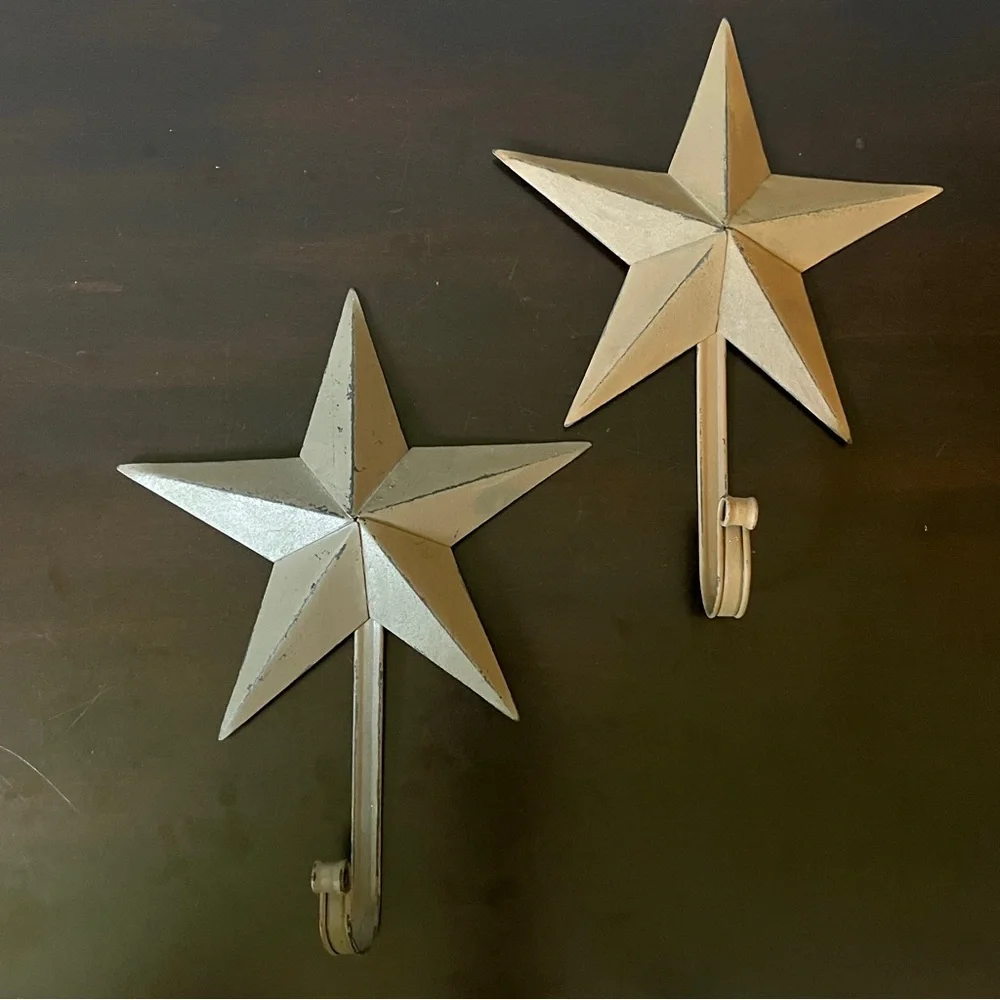 Rustic Distressed 3D Dimensional Metal Star Wall Hooks Gray Tan Hanging Decor